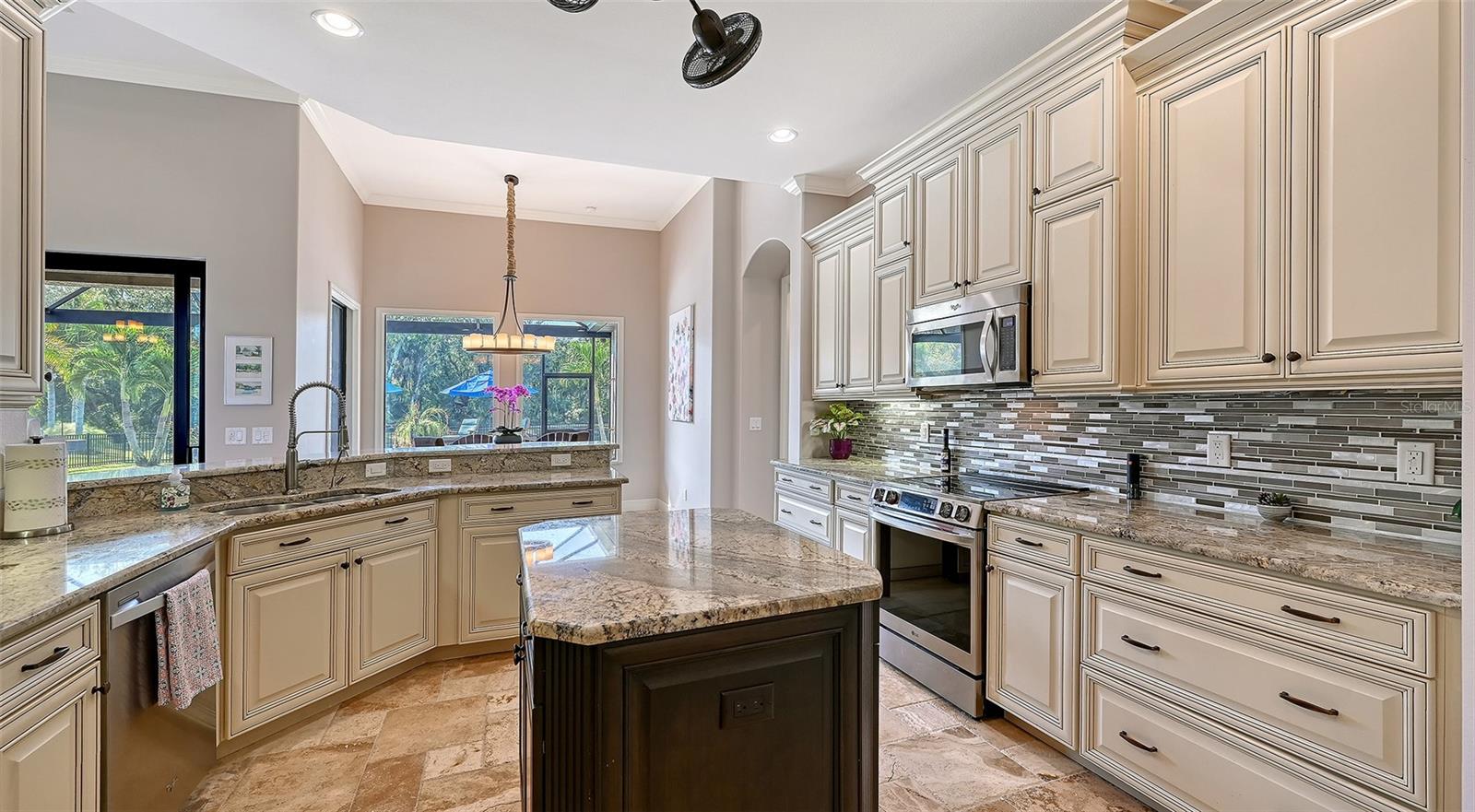 TWIN RIVERS PH III - Residential