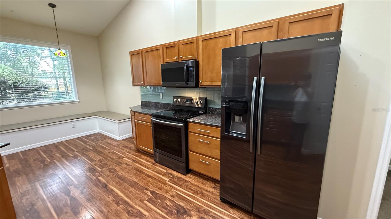 SUMMIT DOWNS - Residential