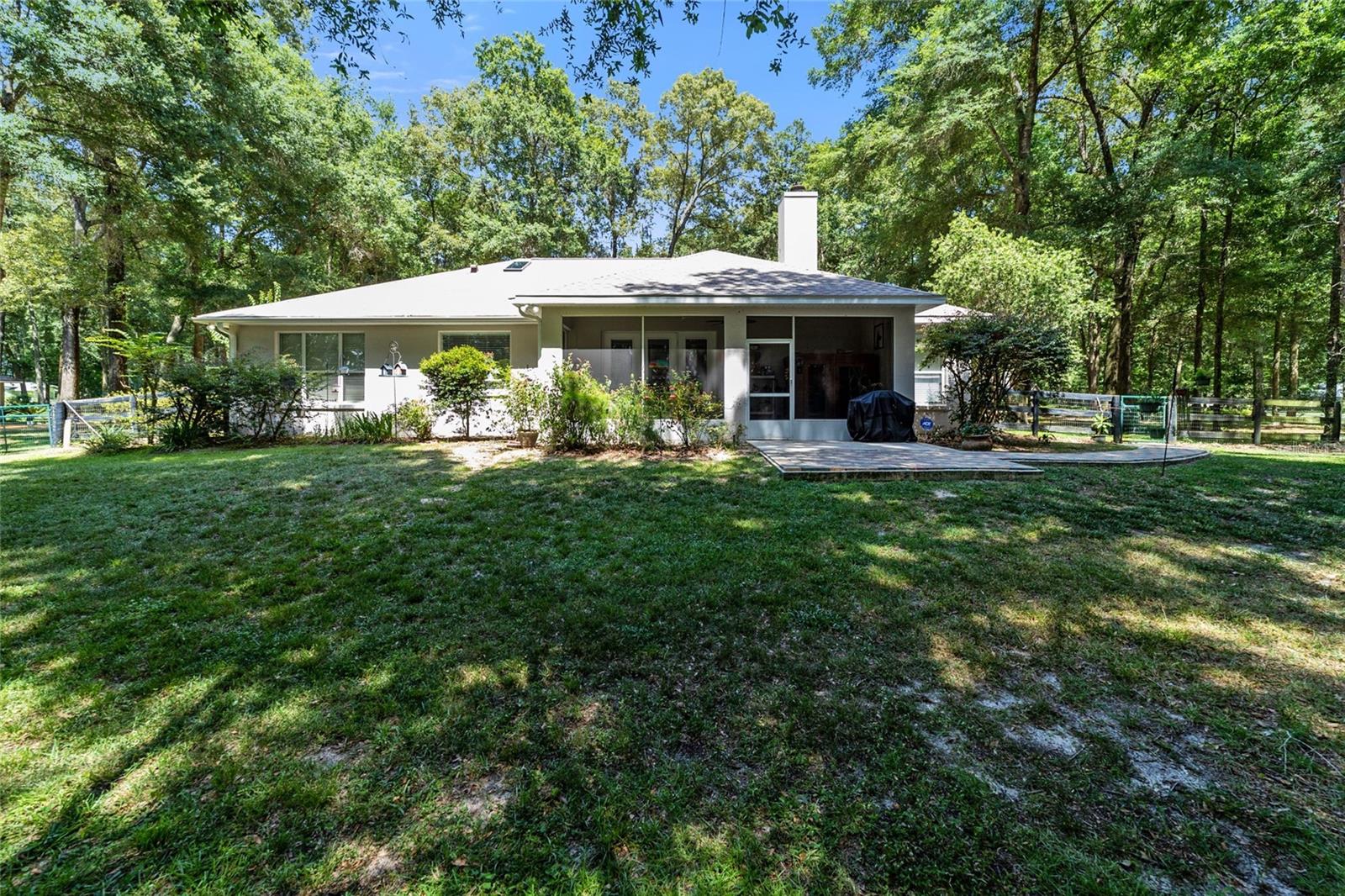 SUMMIT DOWNS - Residential