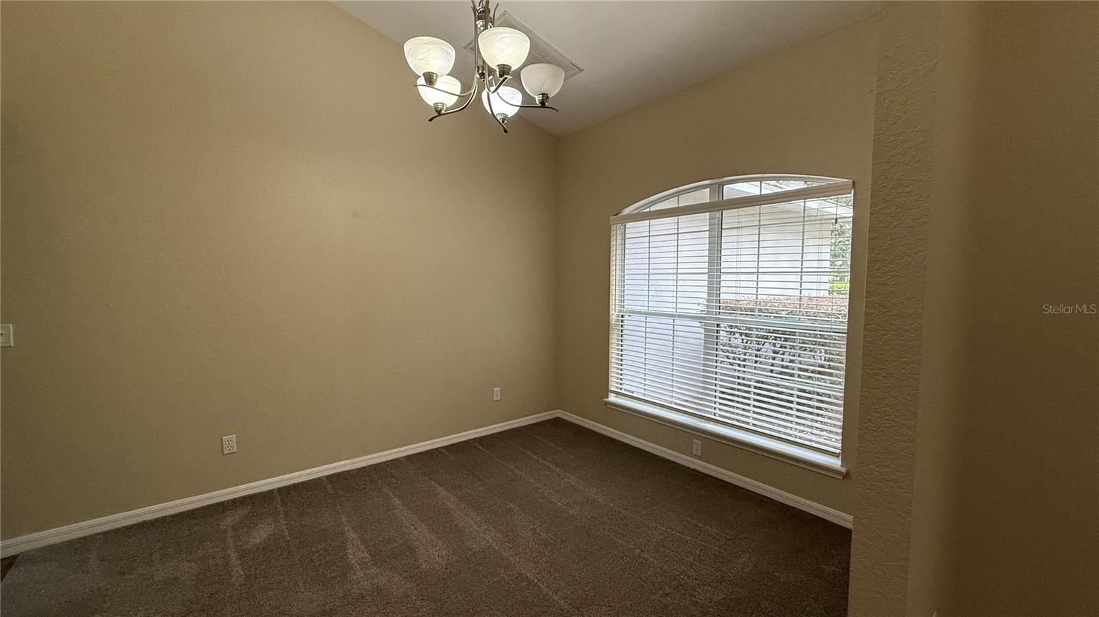 SUMMIT DOWNS - Residential