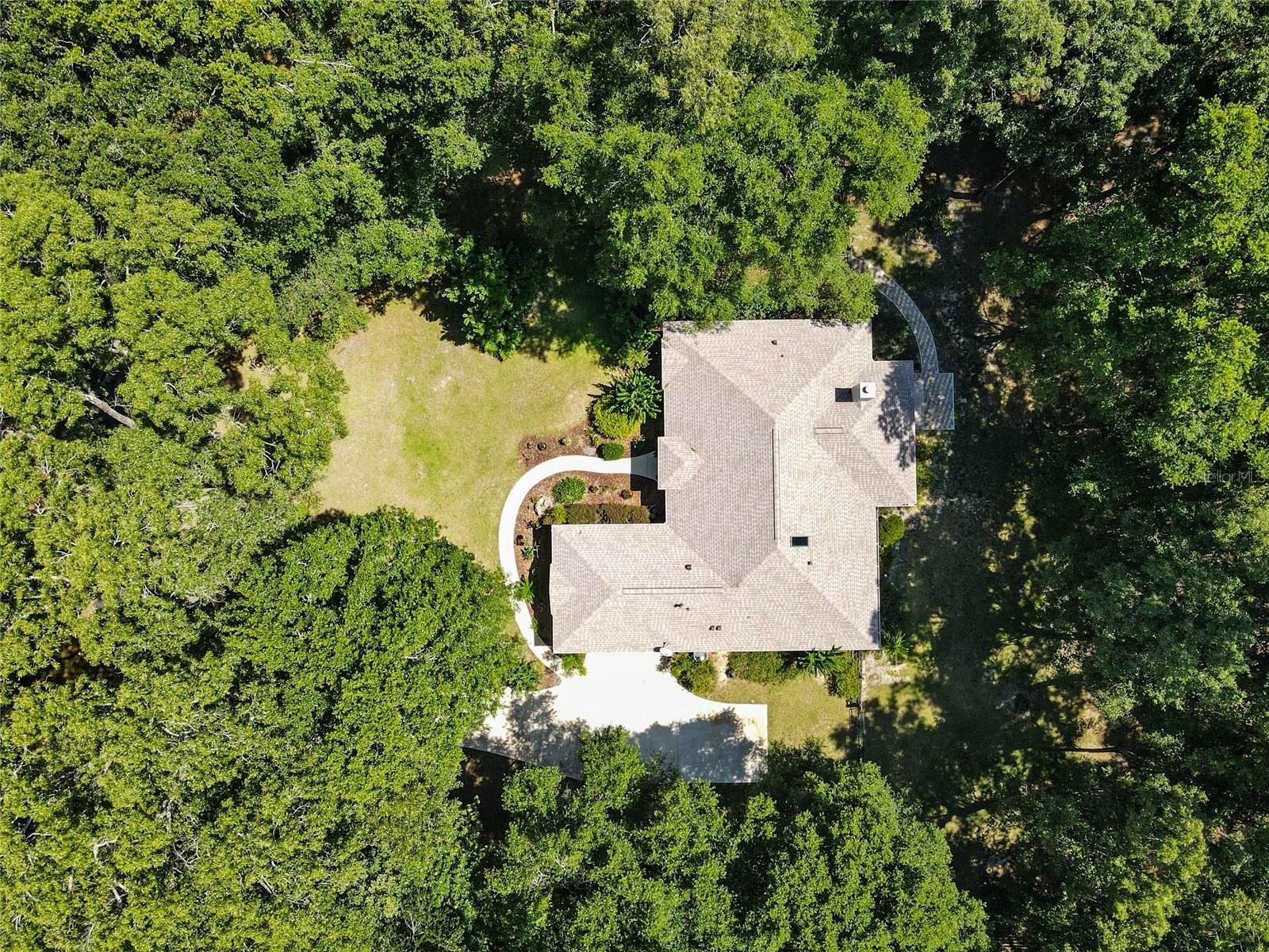 SUMMIT DOWNS - Residential