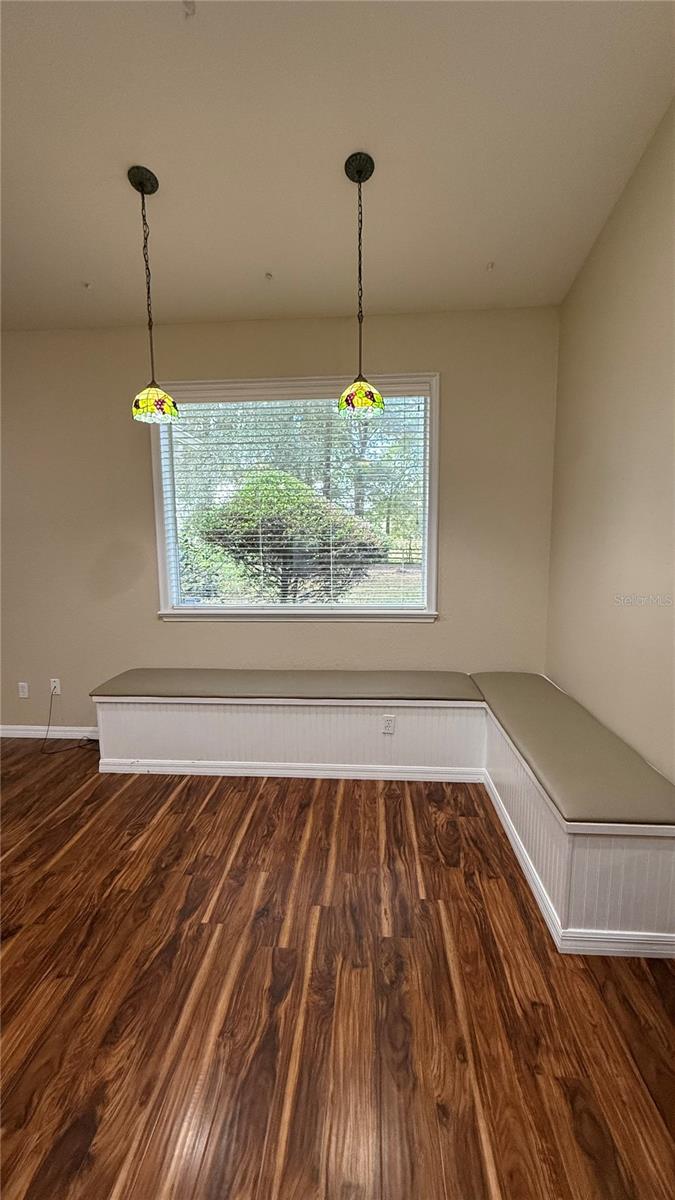 SUMMIT DOWNS - Residential