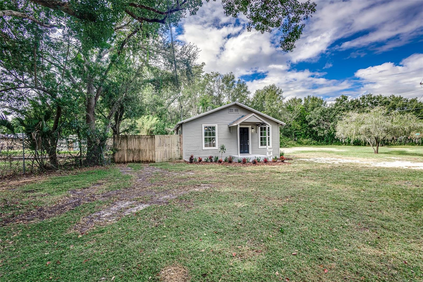 INWOOD - Residential