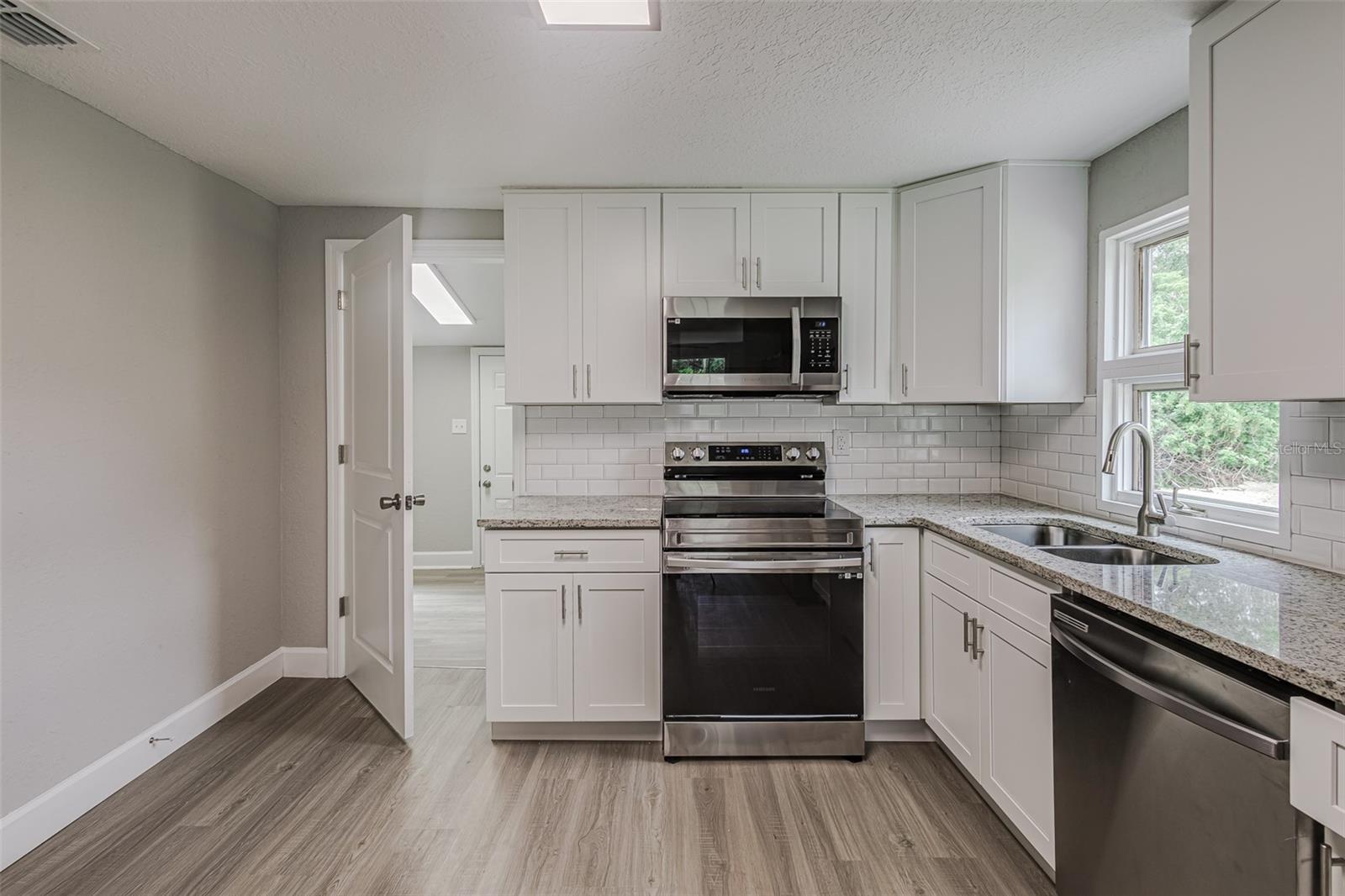 INWOOD - Residential