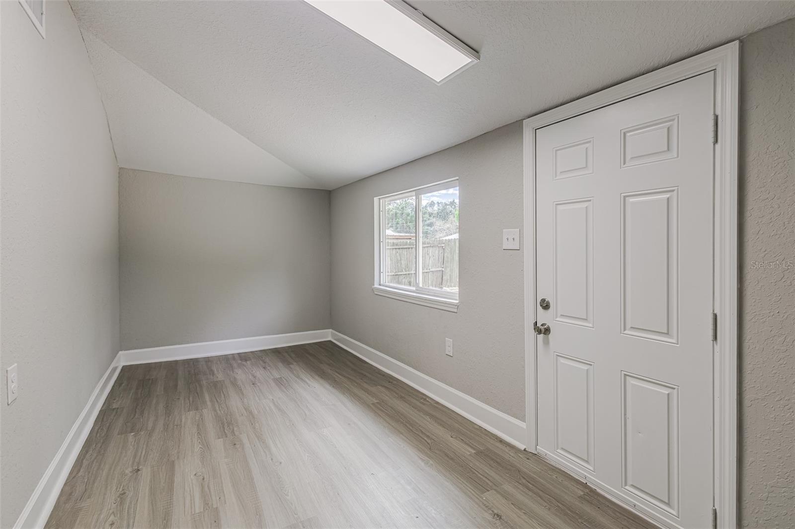 INWOOD - Residential