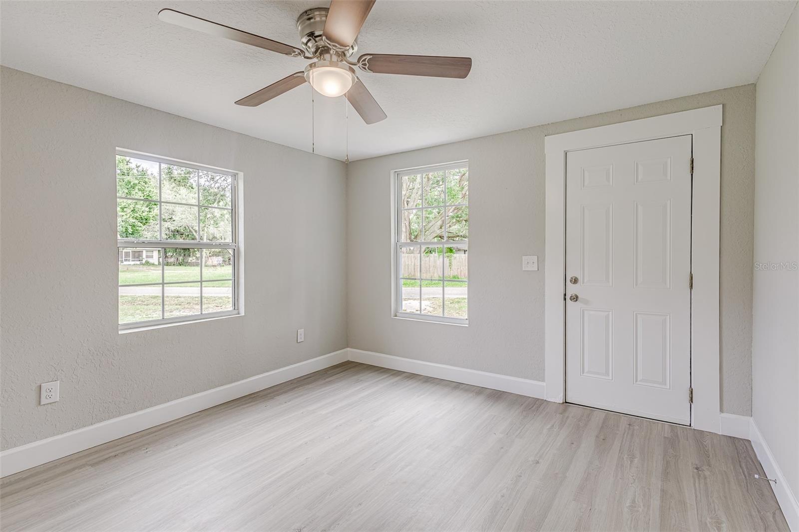 INWOOD - Residential