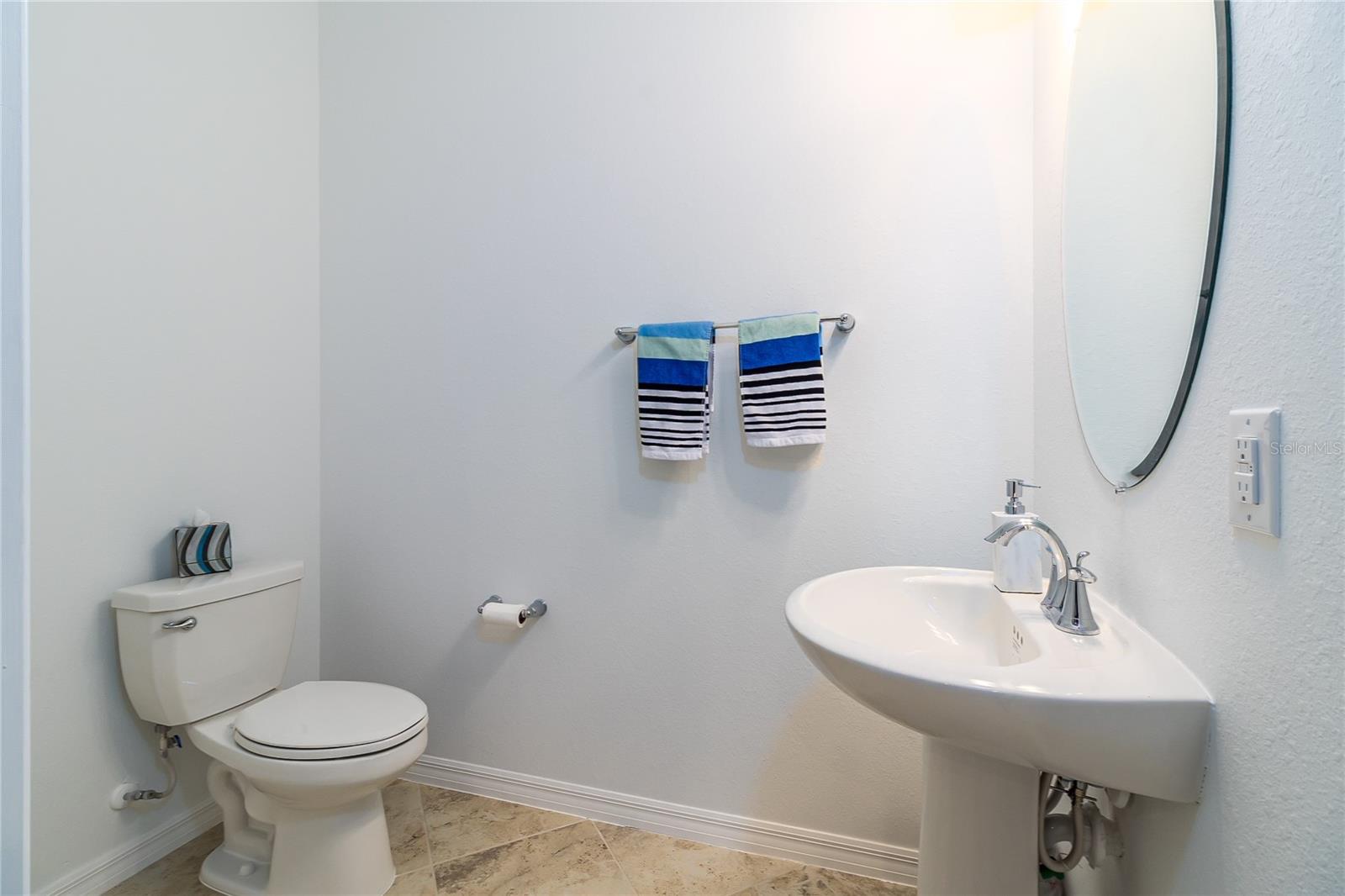 GRAN PARADISO - Residential Lease