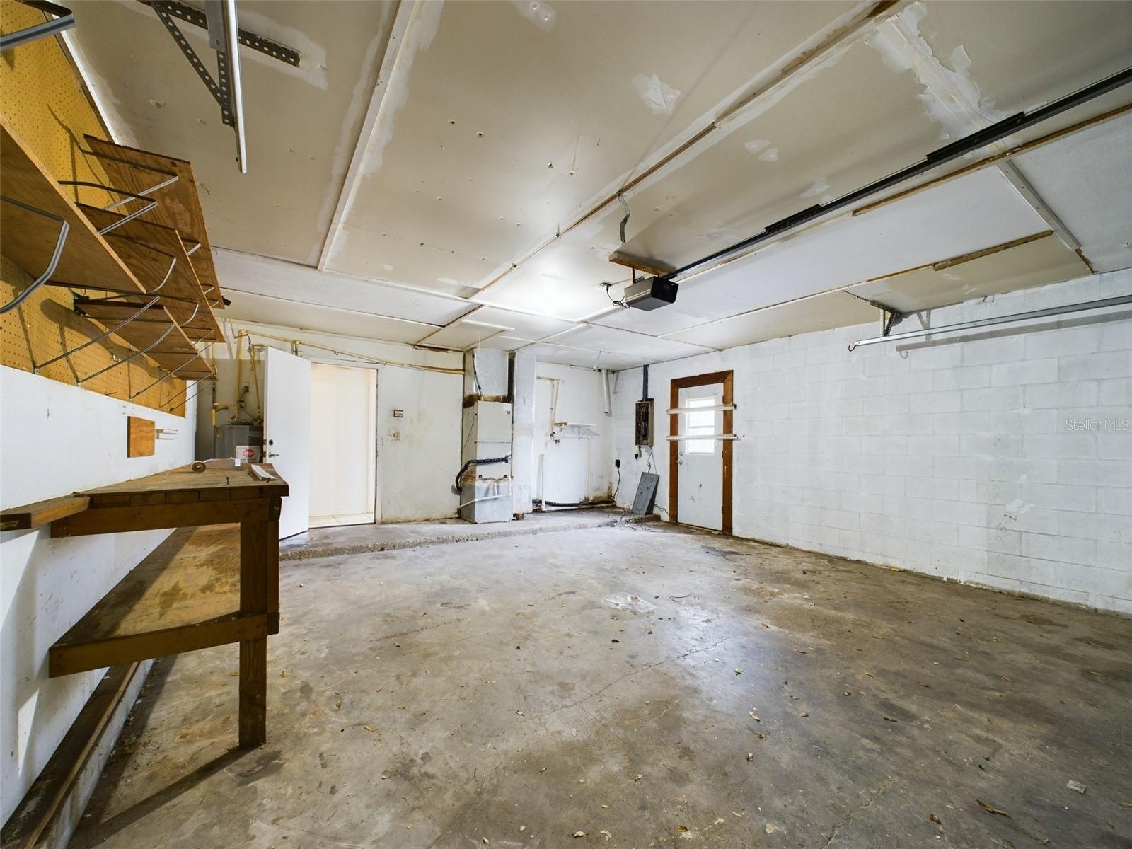 CINNAMON RIDGE - Residential