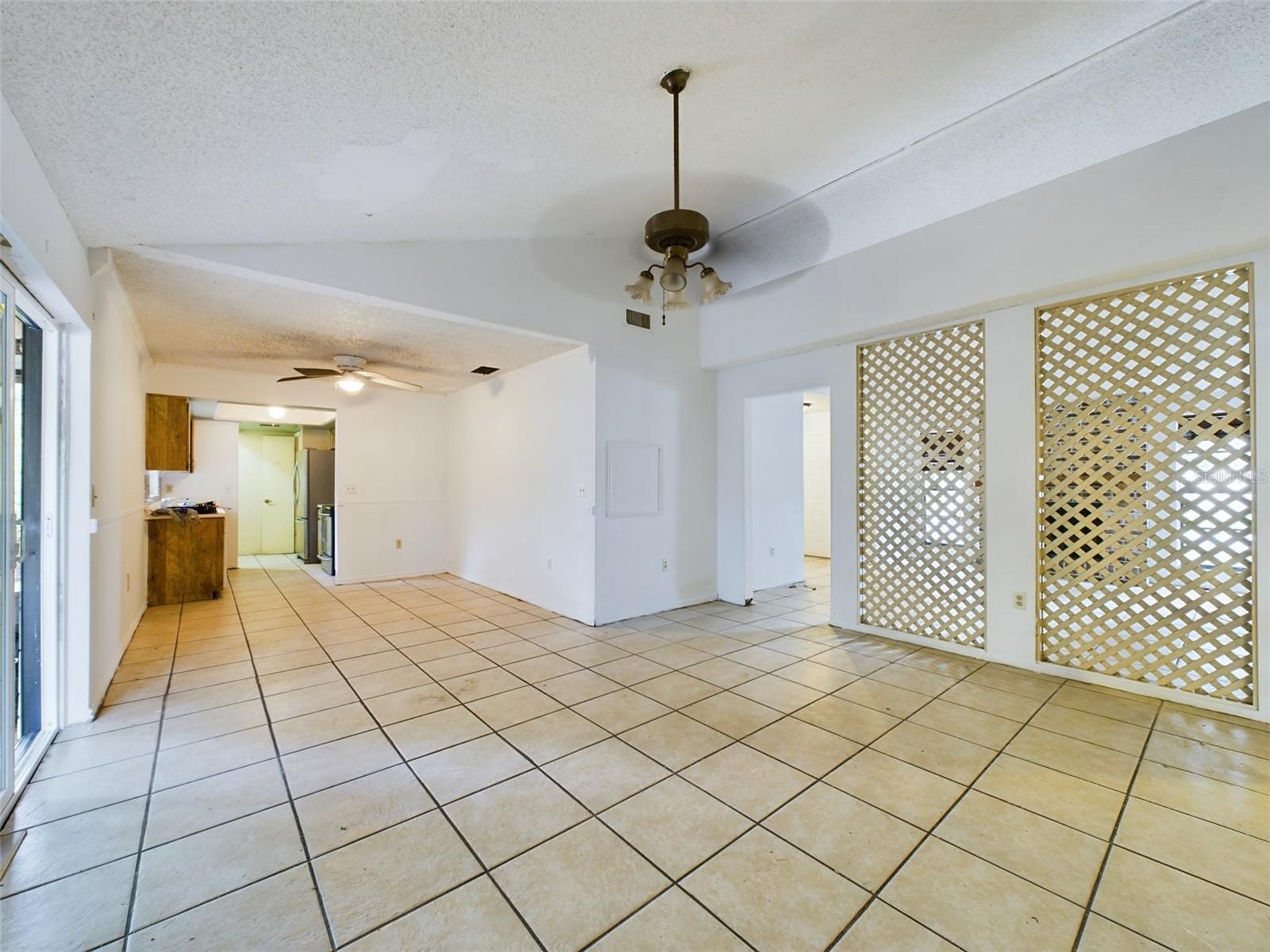 CINNAMON RIDGE - Residential