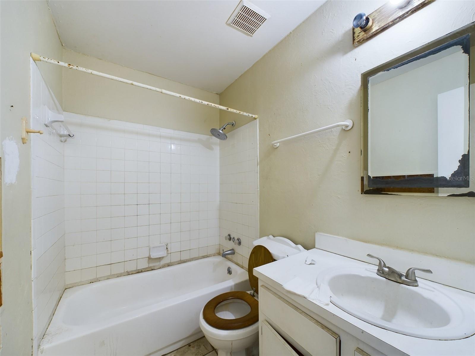 CINNAMON RIDGE - Residential