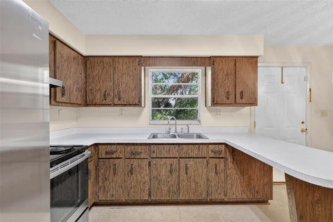 Tiny photo for 1440 Selman Road, Leesburg, FL 34748 (MLS # G5119577)