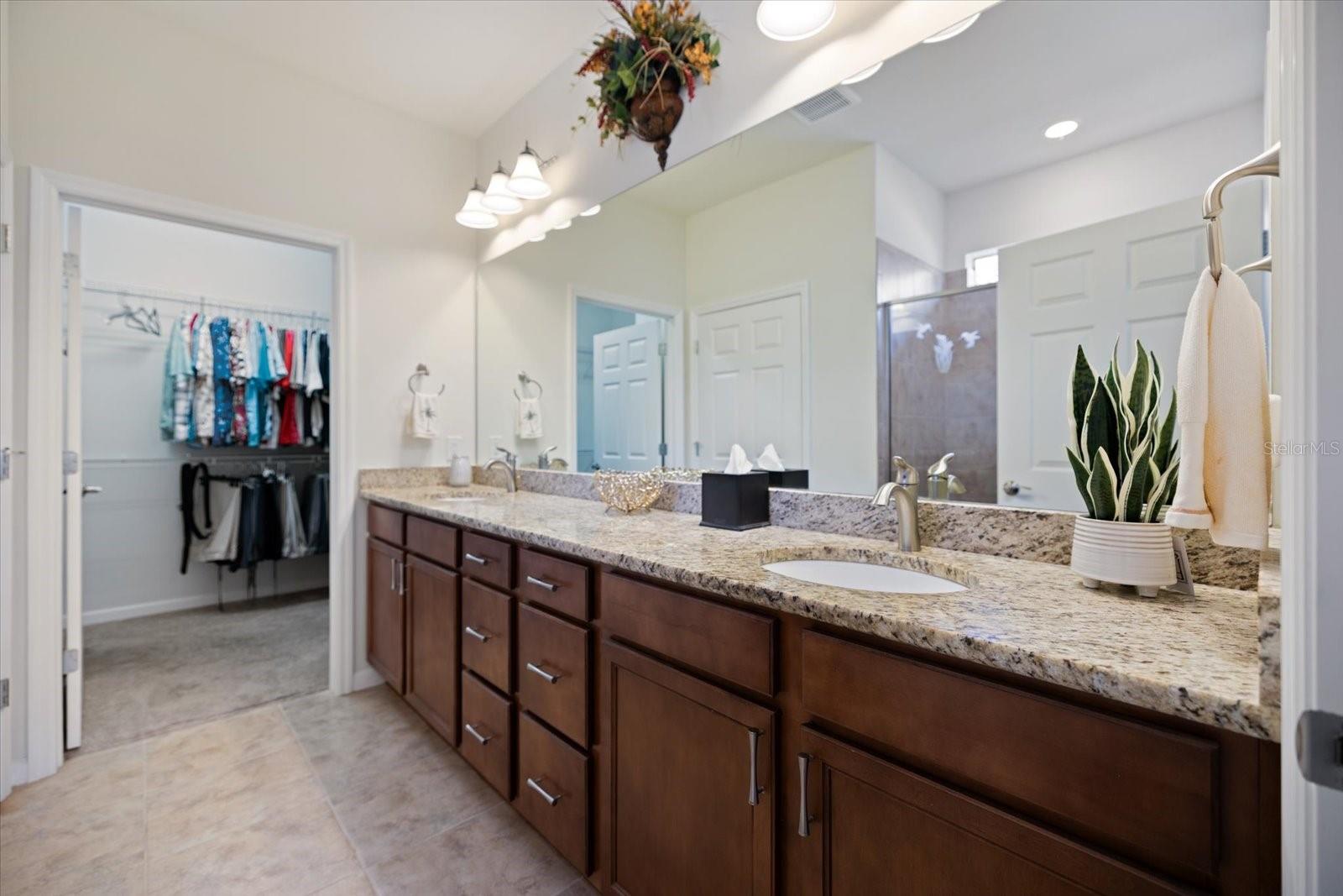 CYPRRESS FALLS - Residential