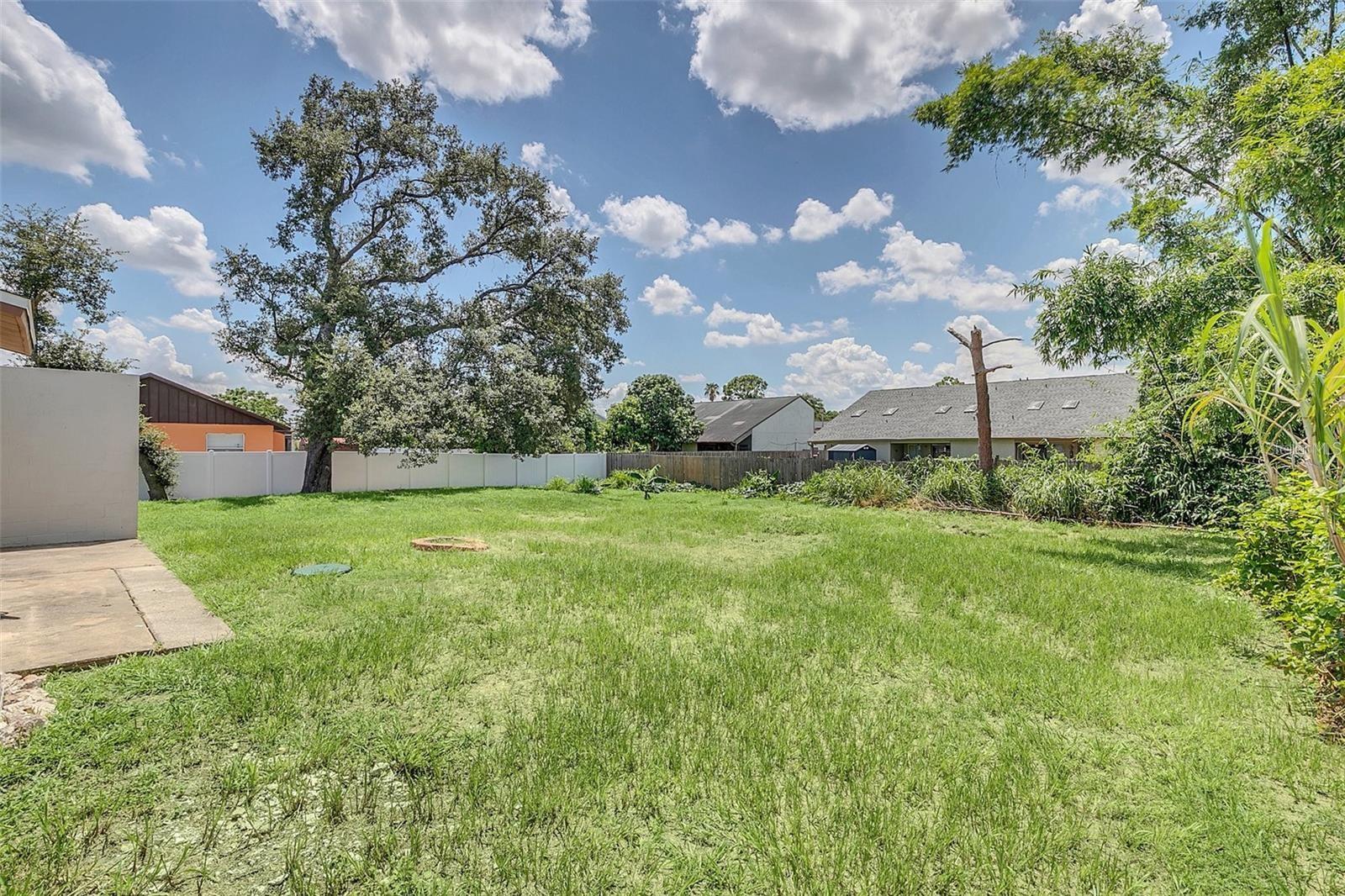 UNIVERSITY PLACE - Residential Lease