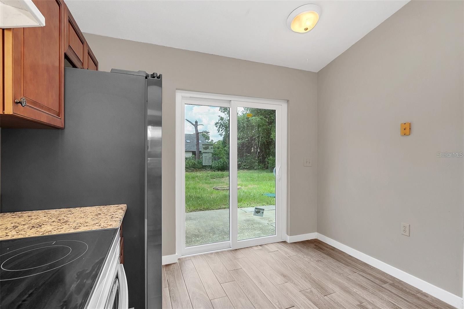 UNIVERSITY PLACE - Residential Lease