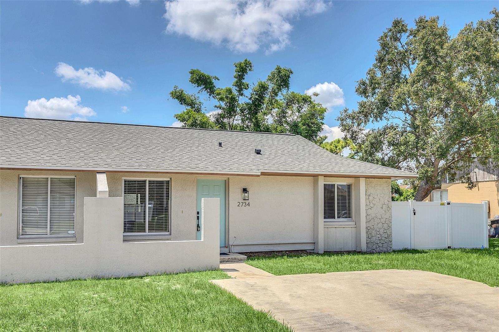 UNIVERSITY PLACE - Residential Lease