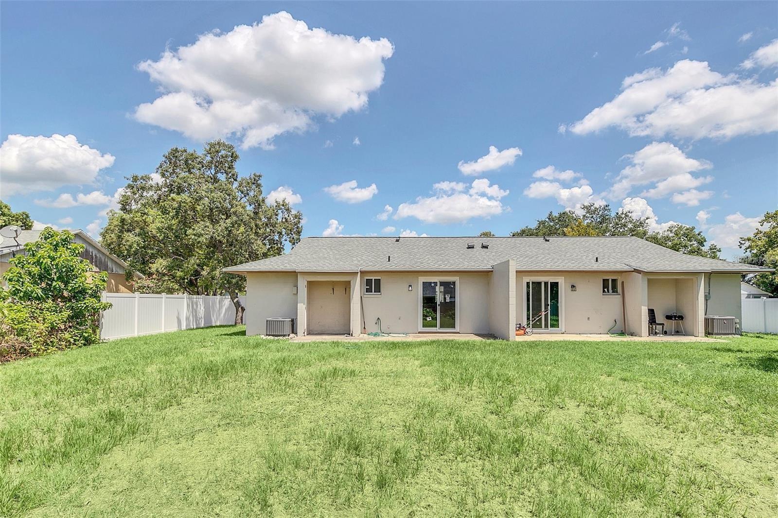 UNIVERSITY PLACE - Residential Lease