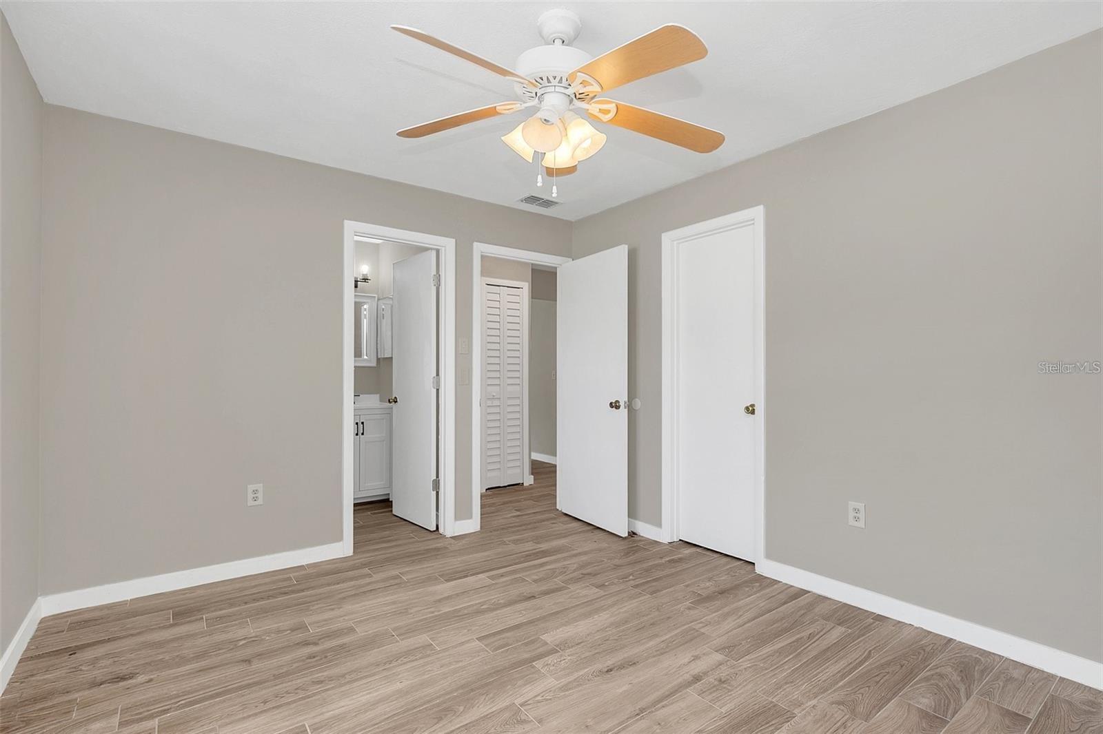 UNIVERSITY PLACE - Residential Lease