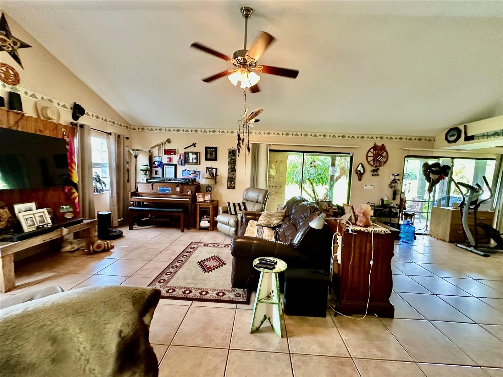 1350 RED COLT COURT