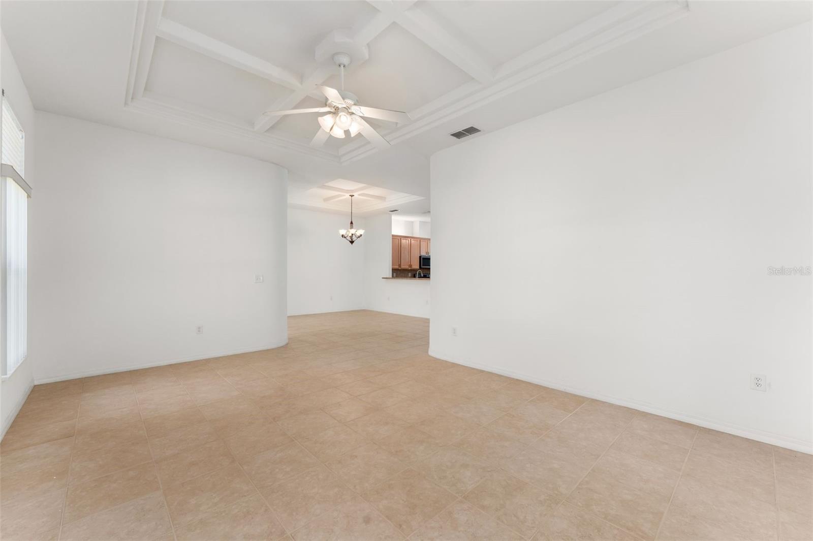 OAK RUN THE FOUNTAINS PHASE 1 - Residential