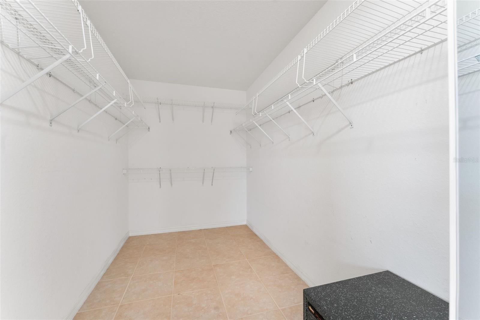 OAK RUN THE FOUNTAINS PHASE 1 - Residential