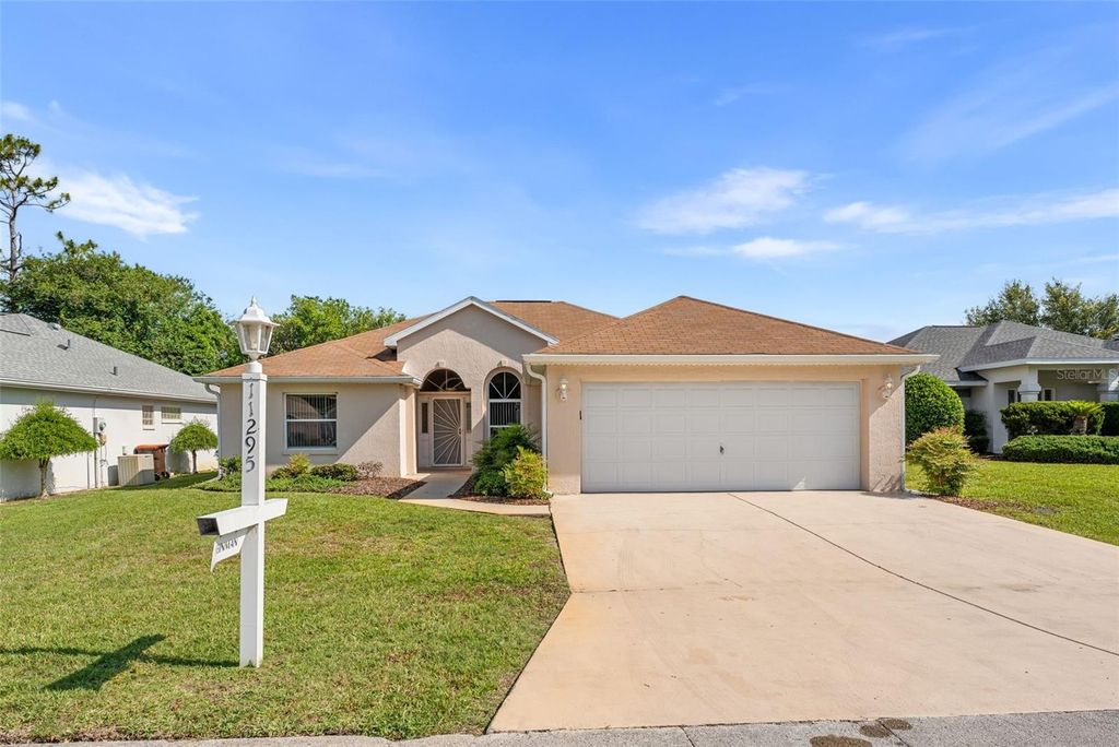 Photo of 11295 SW 73rd Circle, Ocala, FL 34476 (MLS # GC539547)