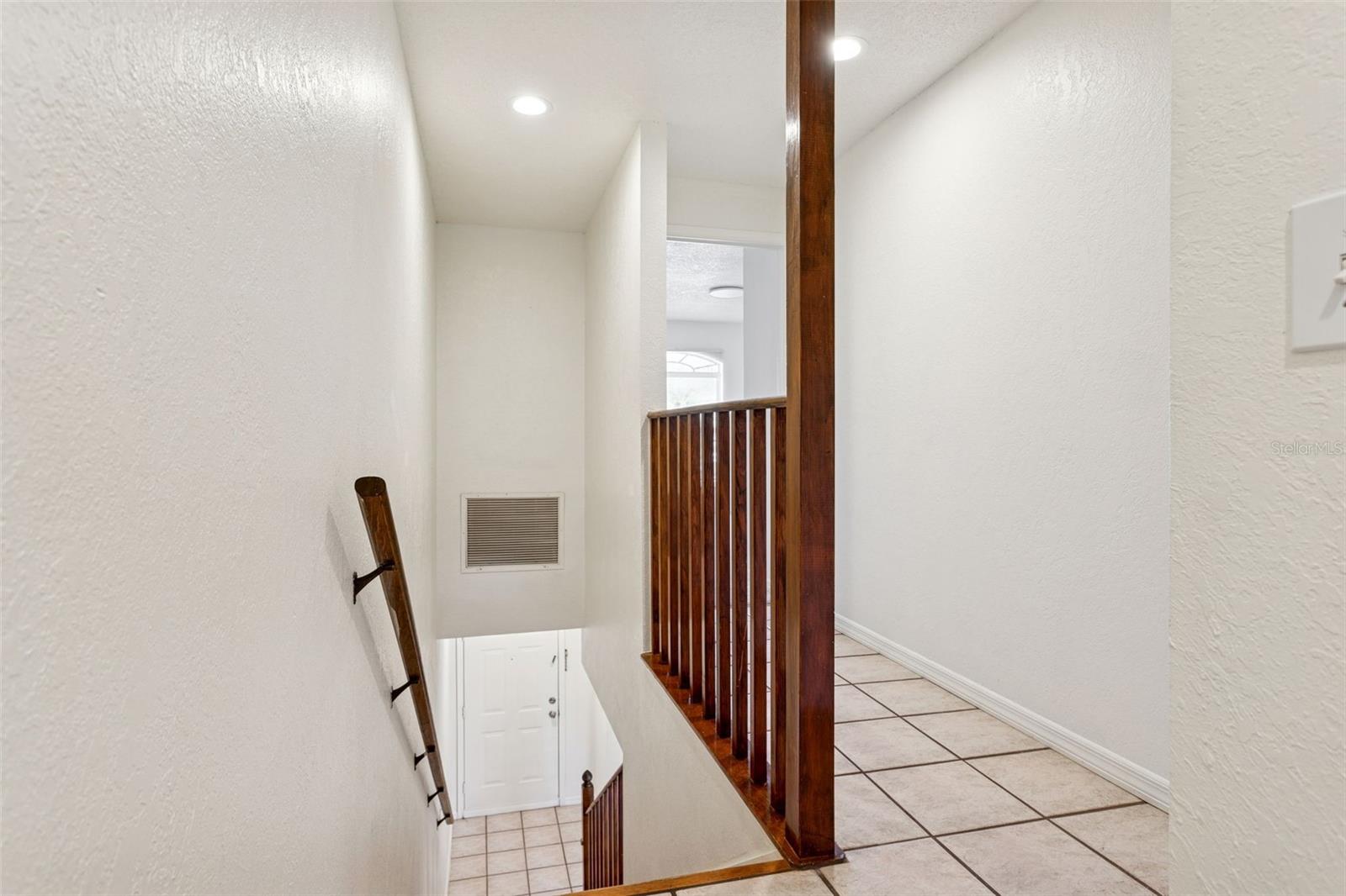 CARROLLWOOD COVE AT EMERALD GR - Residential