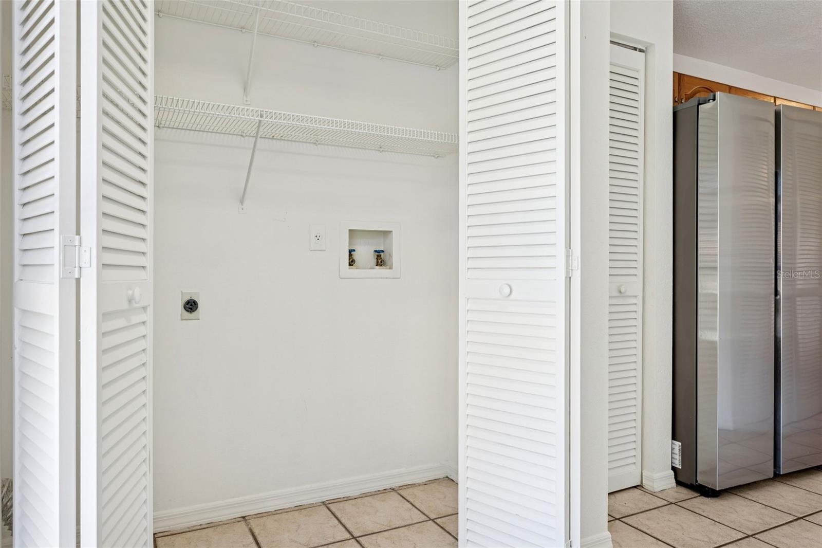 CARROLLWOOD COVE AT EMERALD GR - Residential