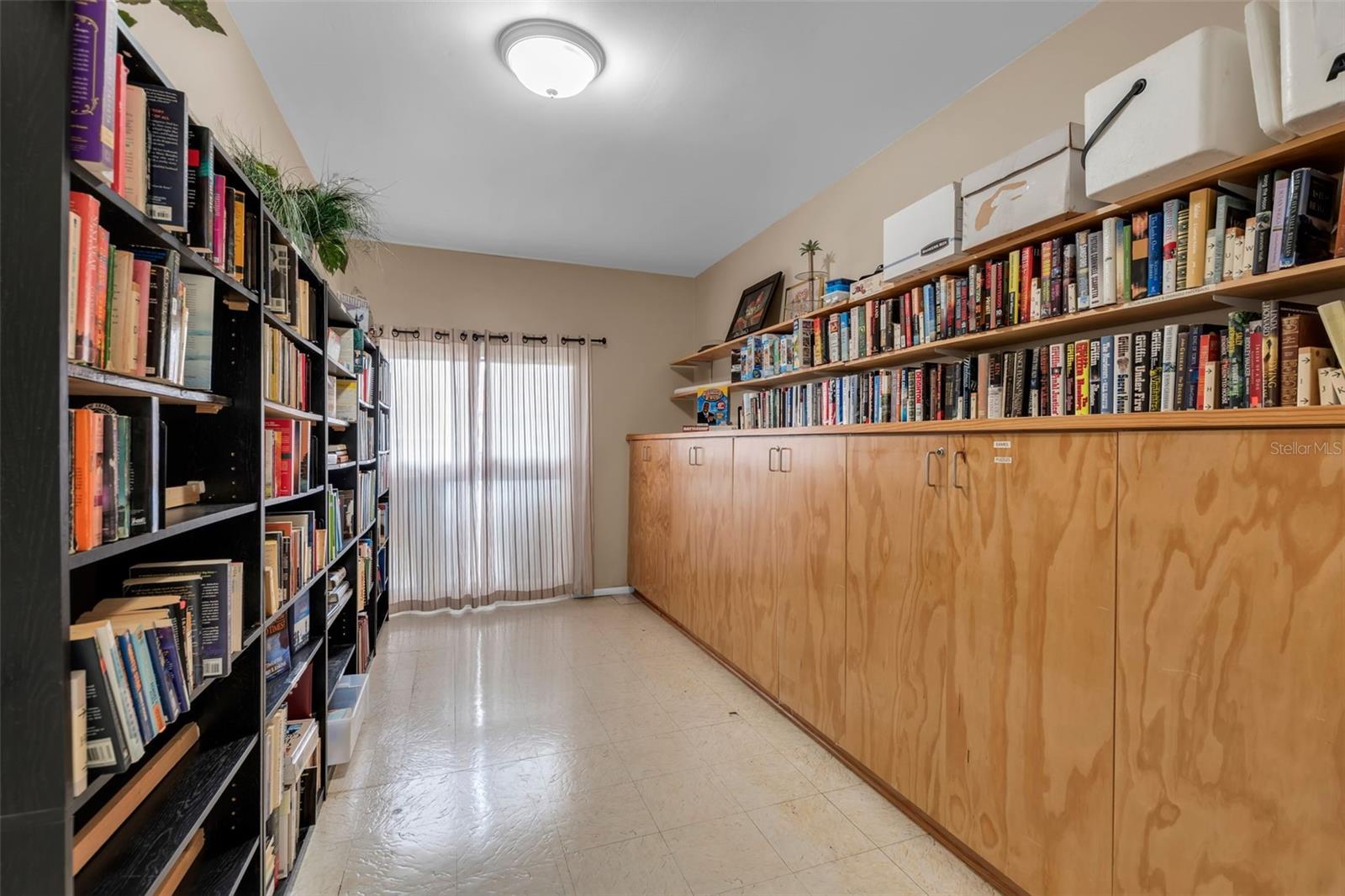 CAMBRIDGE VILLAGE - Residential