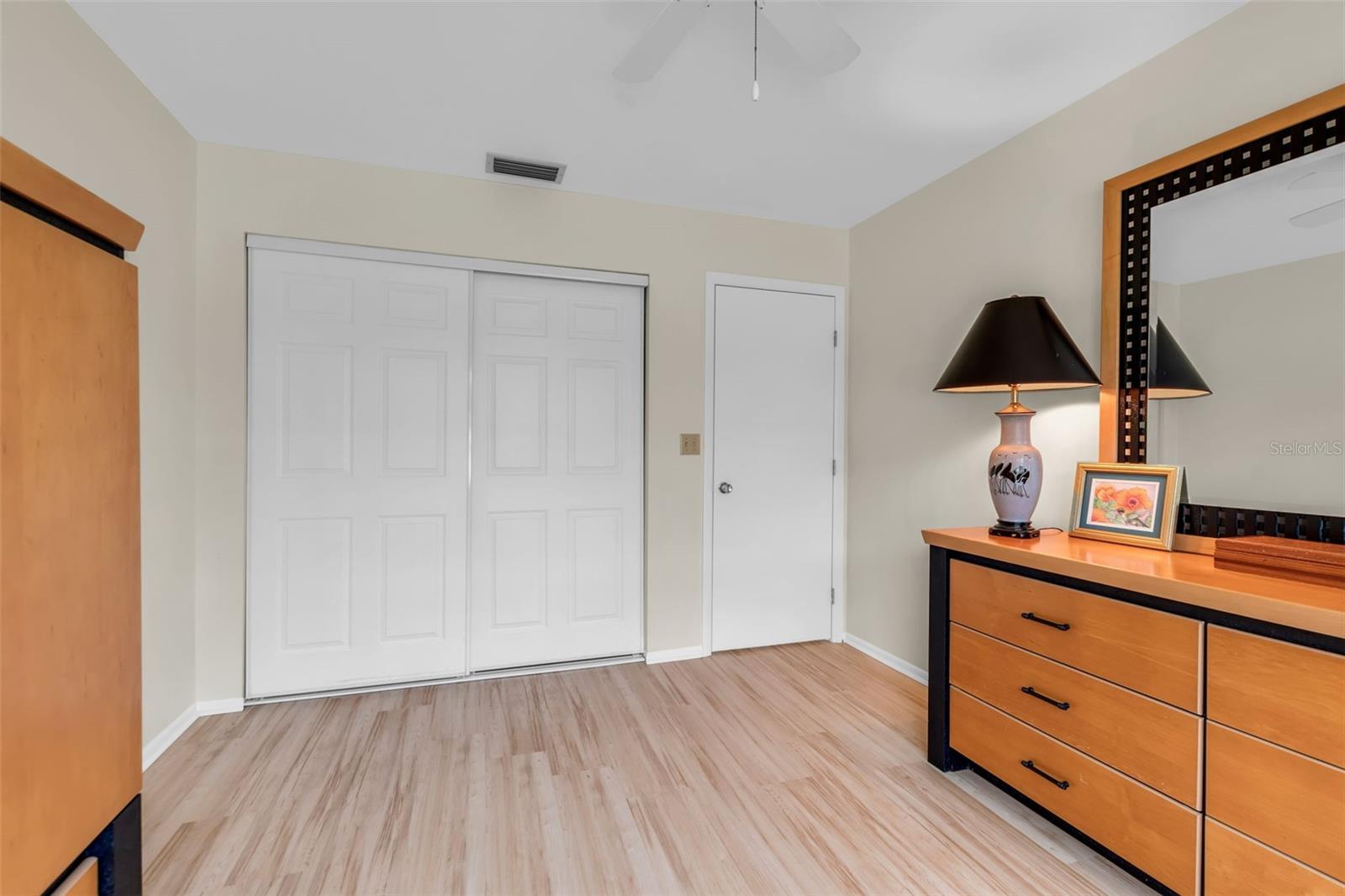 CAMBRIDGE VILLAGE - Residential