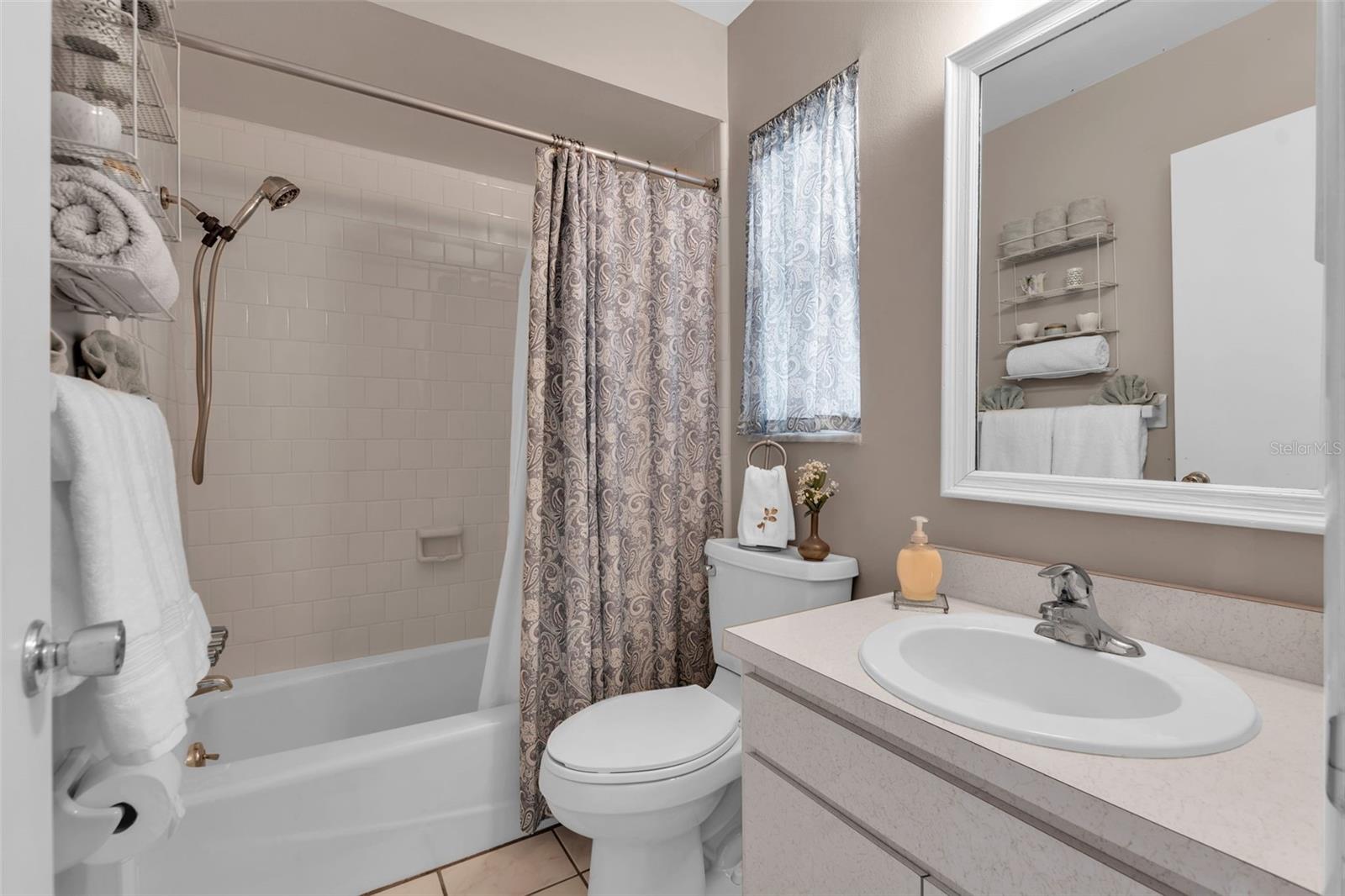 CAMBRIDGE VILLAGE - Residential