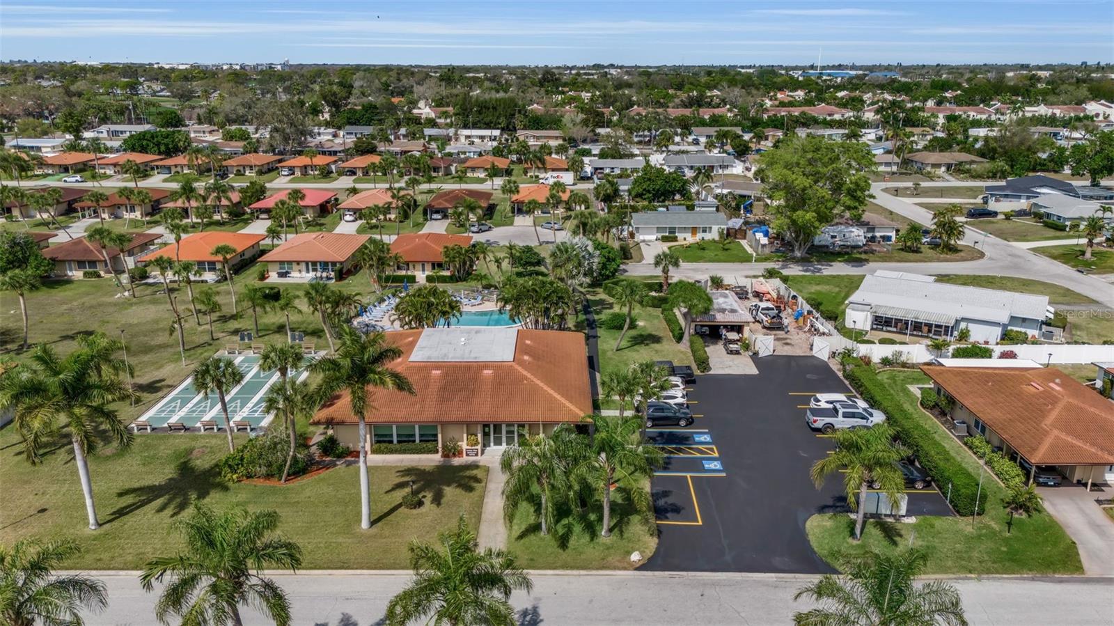 CAMBRIDGE VILLAGE - Residential