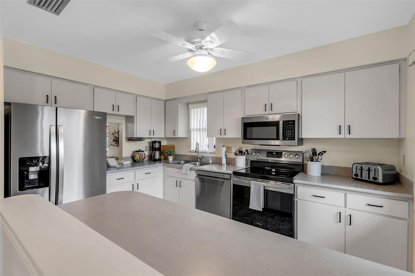 CAMBRIDGE VILLAGE - Residential