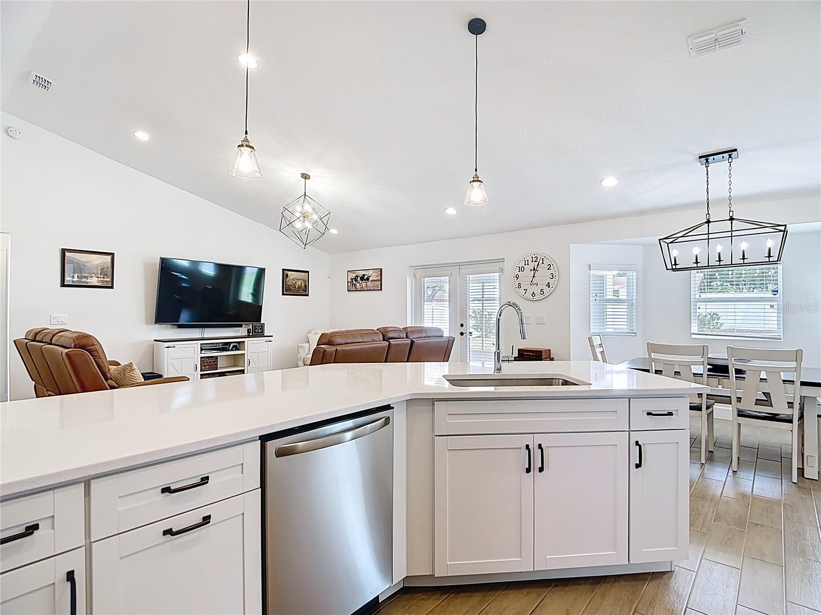 WINDING RIVER COVE - Residential