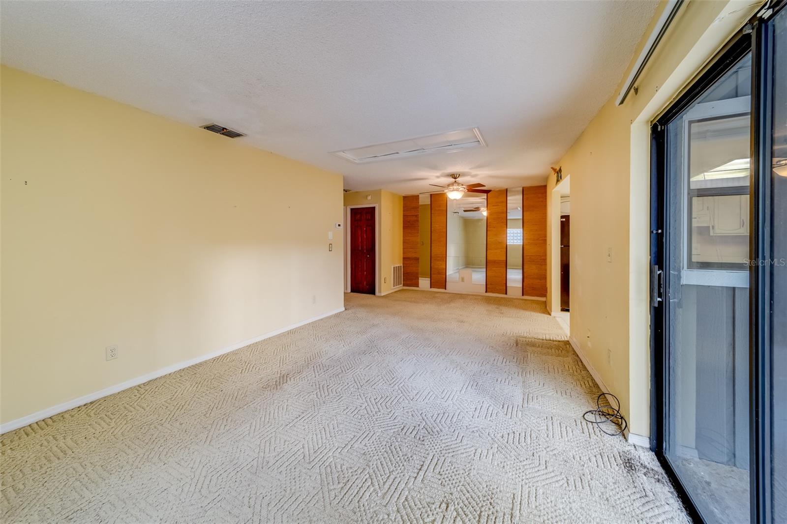 1249 ABBEY CRESCENT LANE
