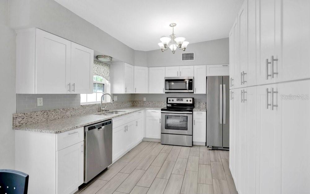 SUNSHINE GARDENS - Residential