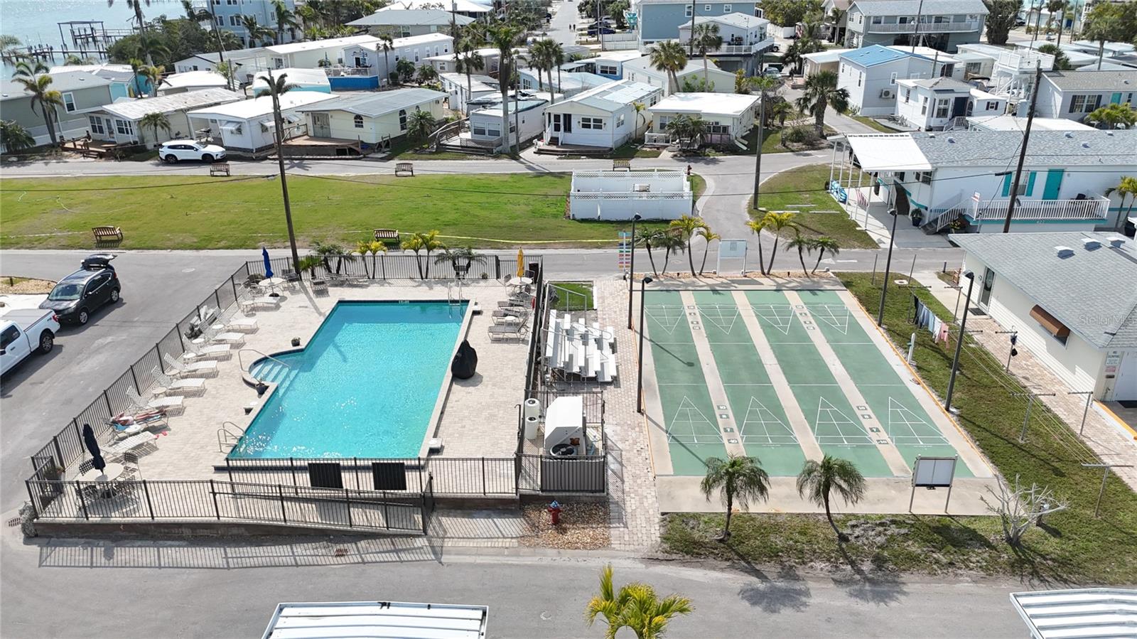 SANDPIPER RESORT CO-OP - Residential