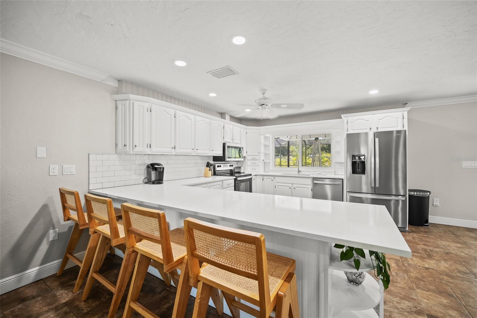 1915 38TH STREET W