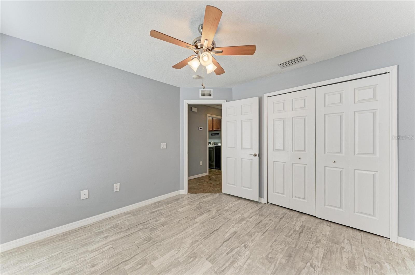 PARKSIDE - Residential