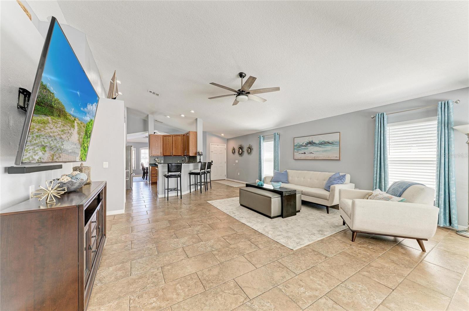 PARKSIDE - Residential