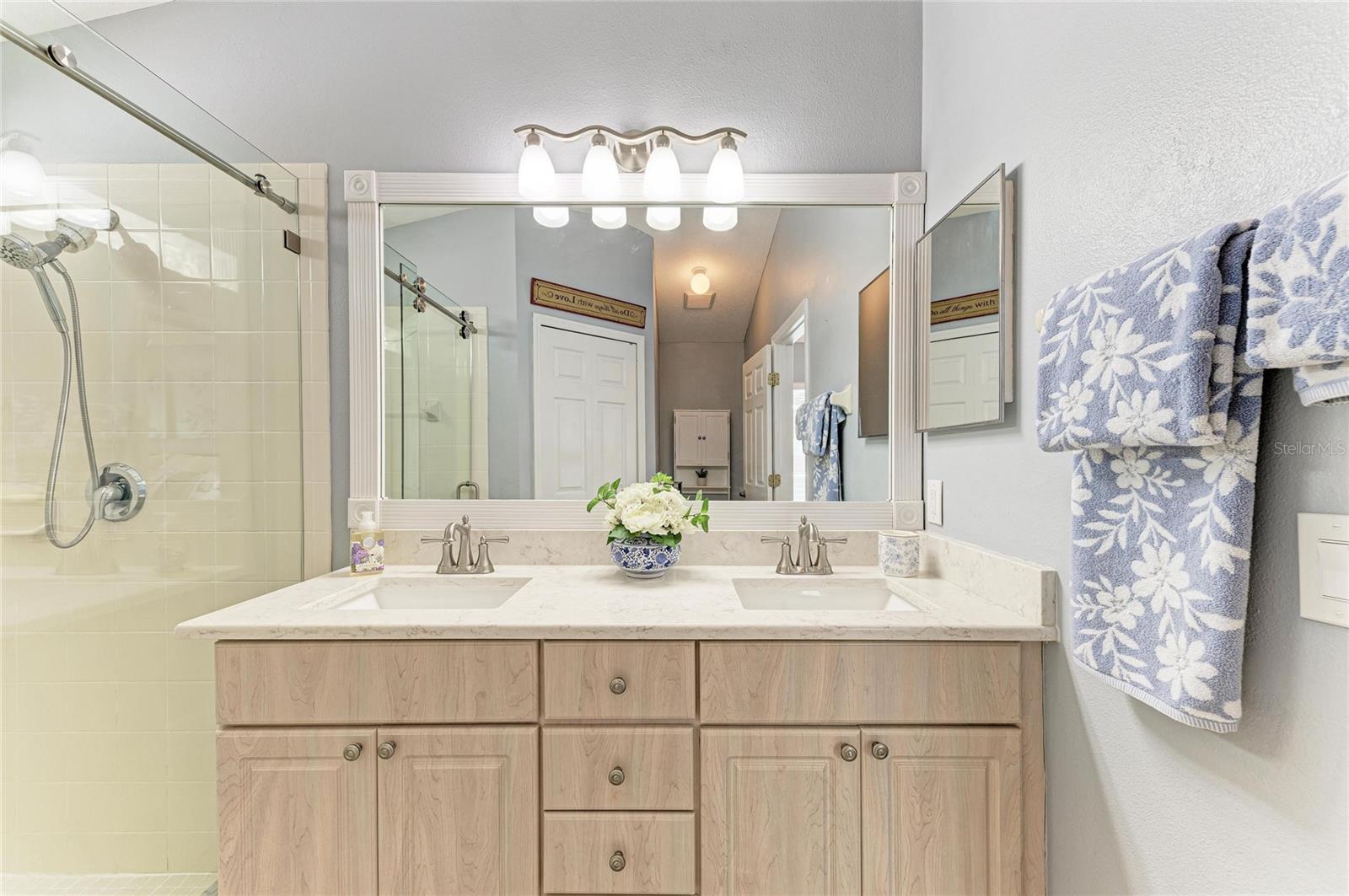 PARKSIDE - Residential