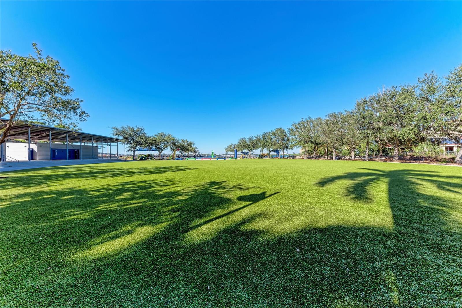 PARKSIDE - Residential