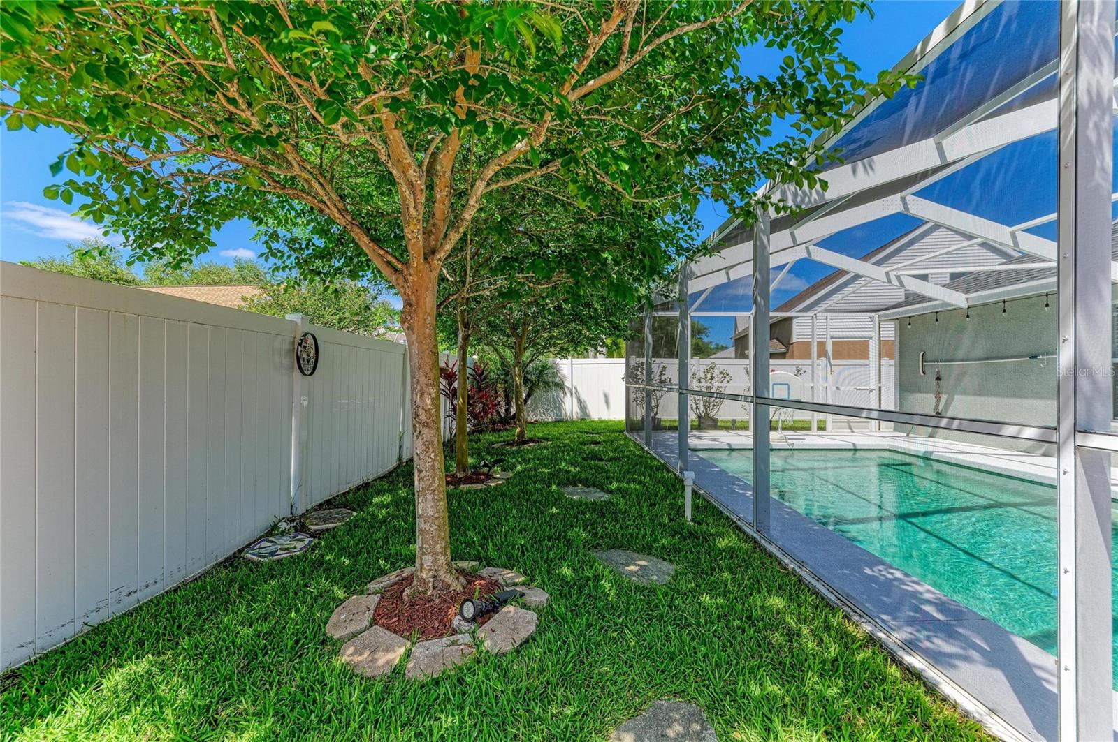 PARKSIDE - Residential