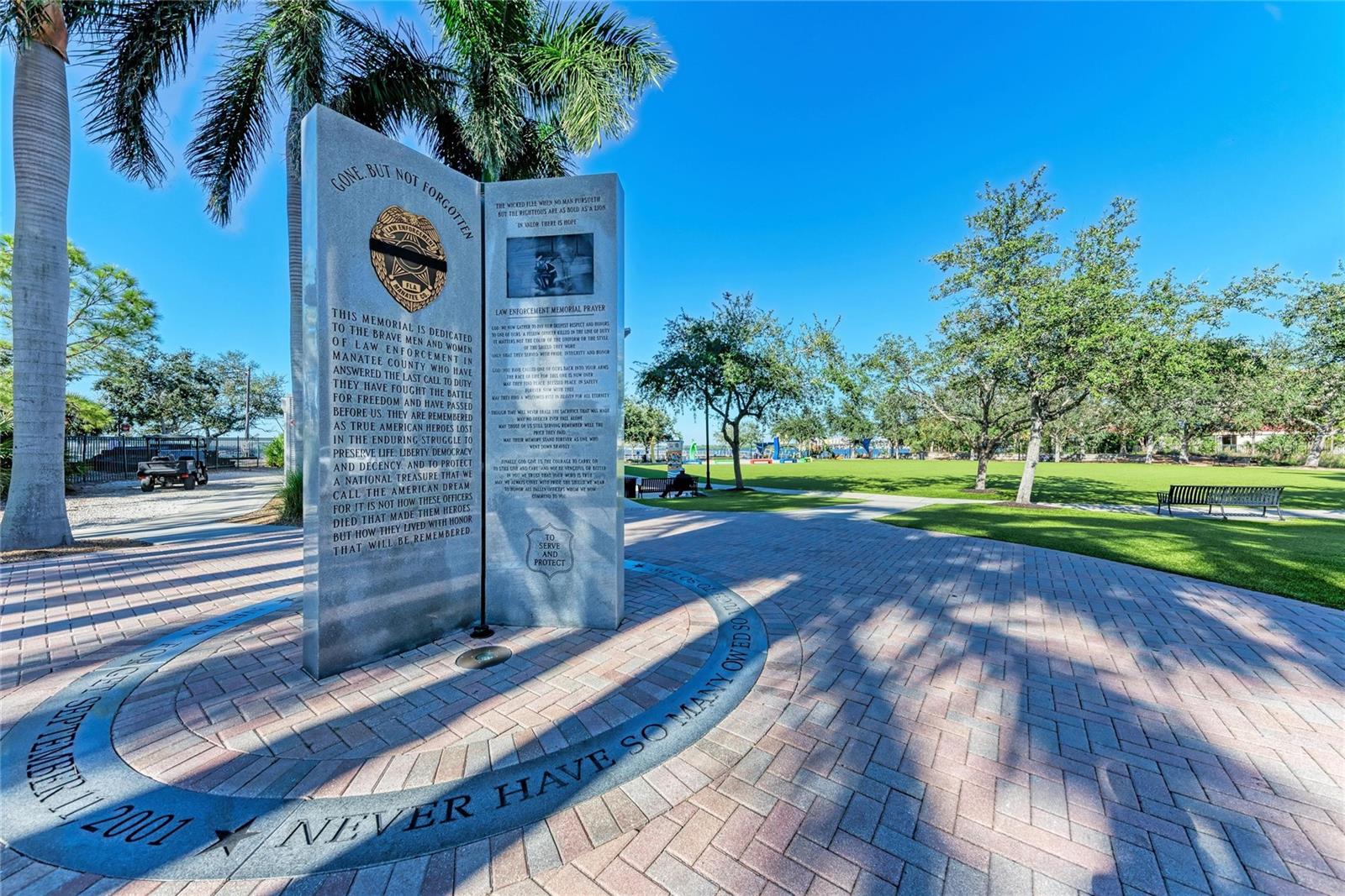 PARKSIDE - Residential