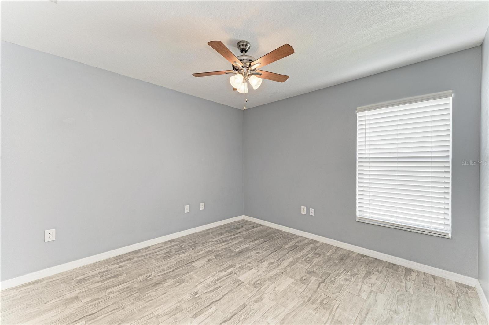 PARKSIDE - Residential