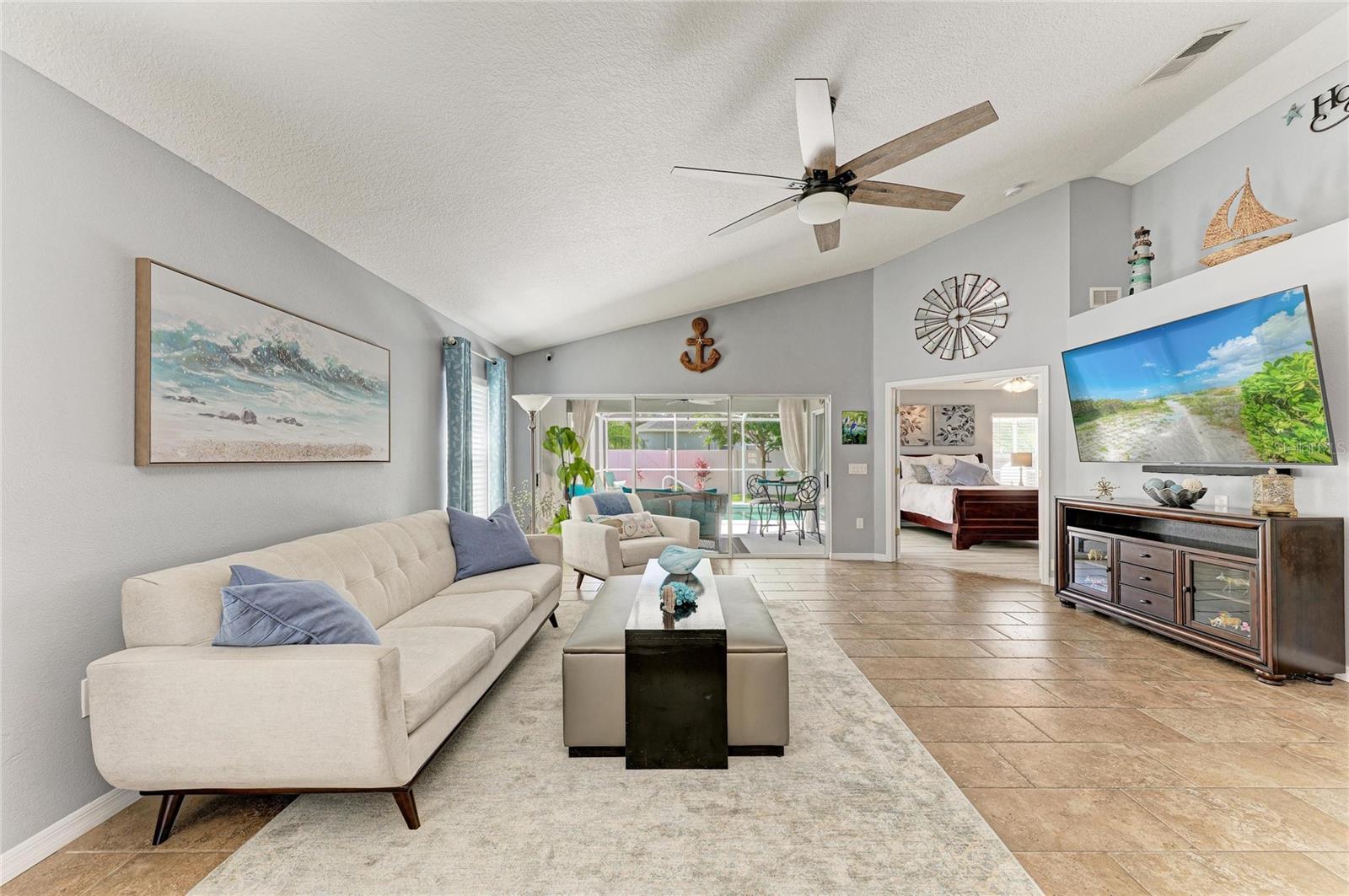 PARKSIDE - Residential