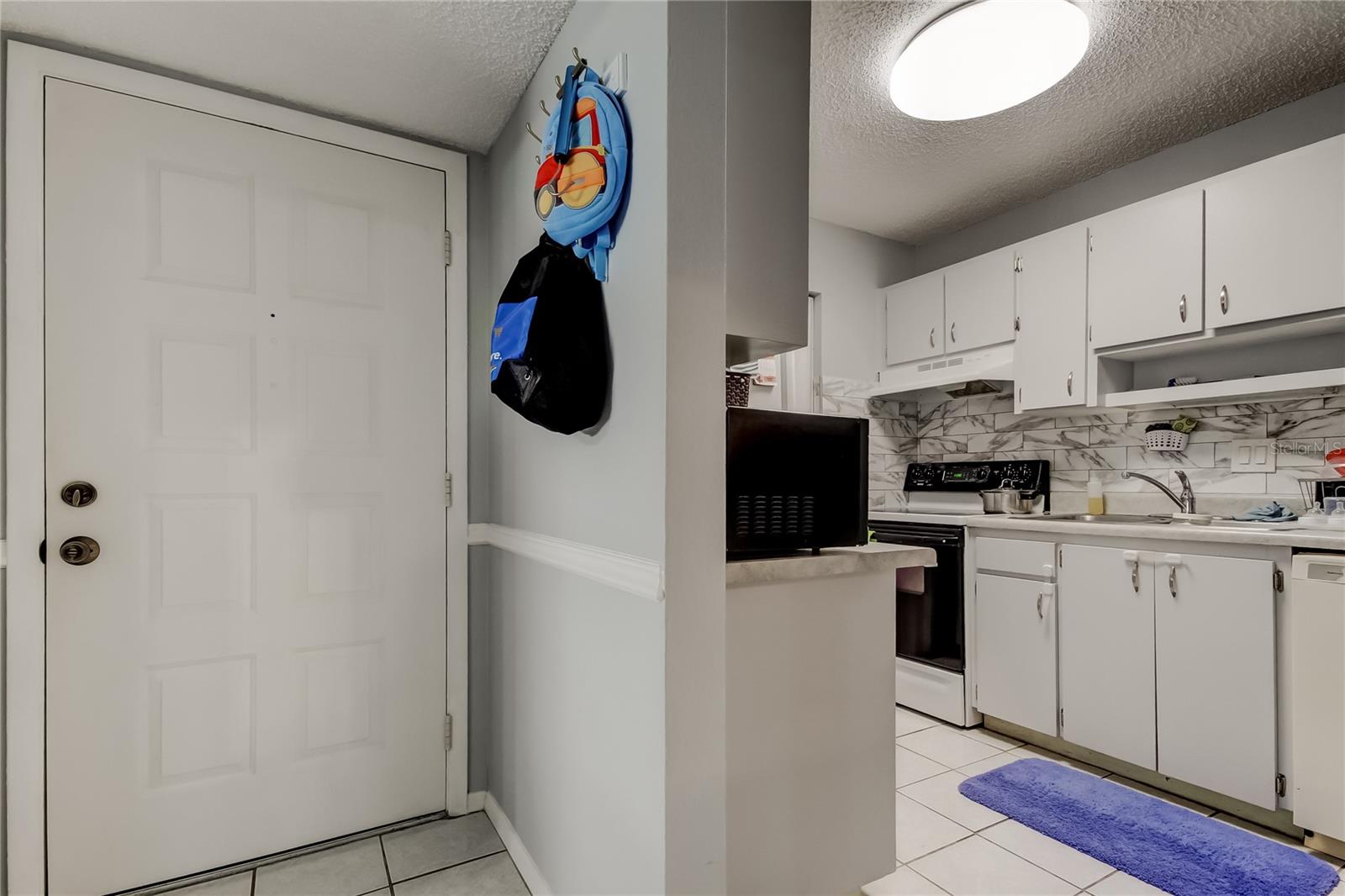 FOX CHASE WEST CONDO - Residential