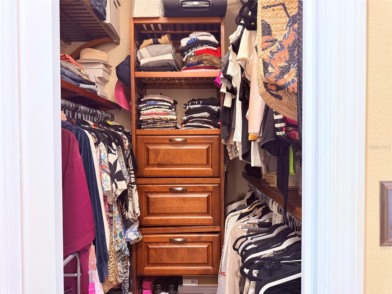 KENSINGTON AT EASTWOOD - Residential