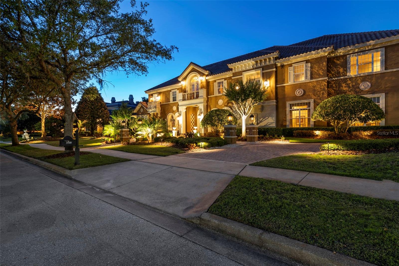3540 LEGACY HILLS COURT