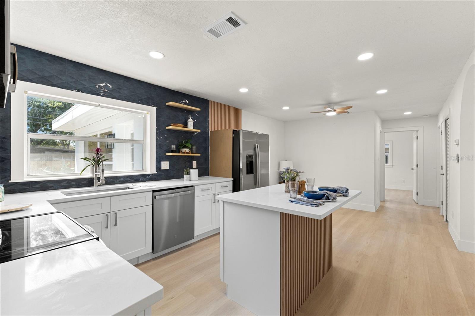 TEMPLE TERRACE - Residential