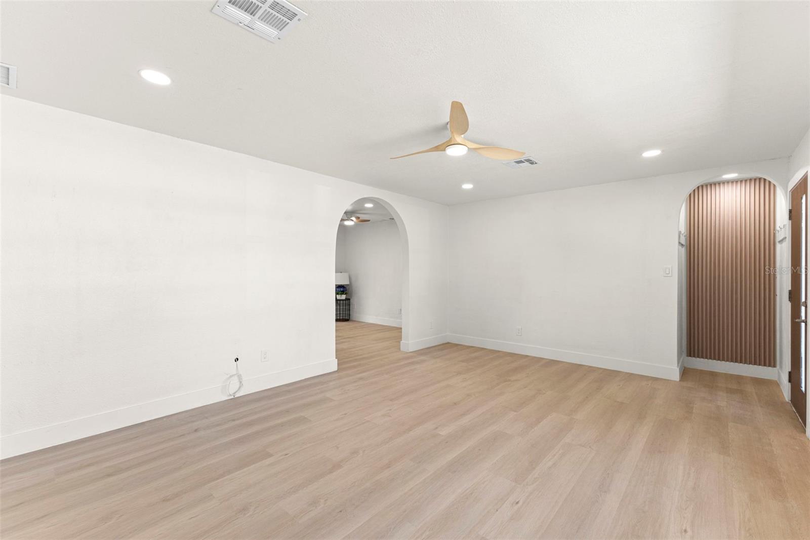 TEMPLE TERRACE - Residential